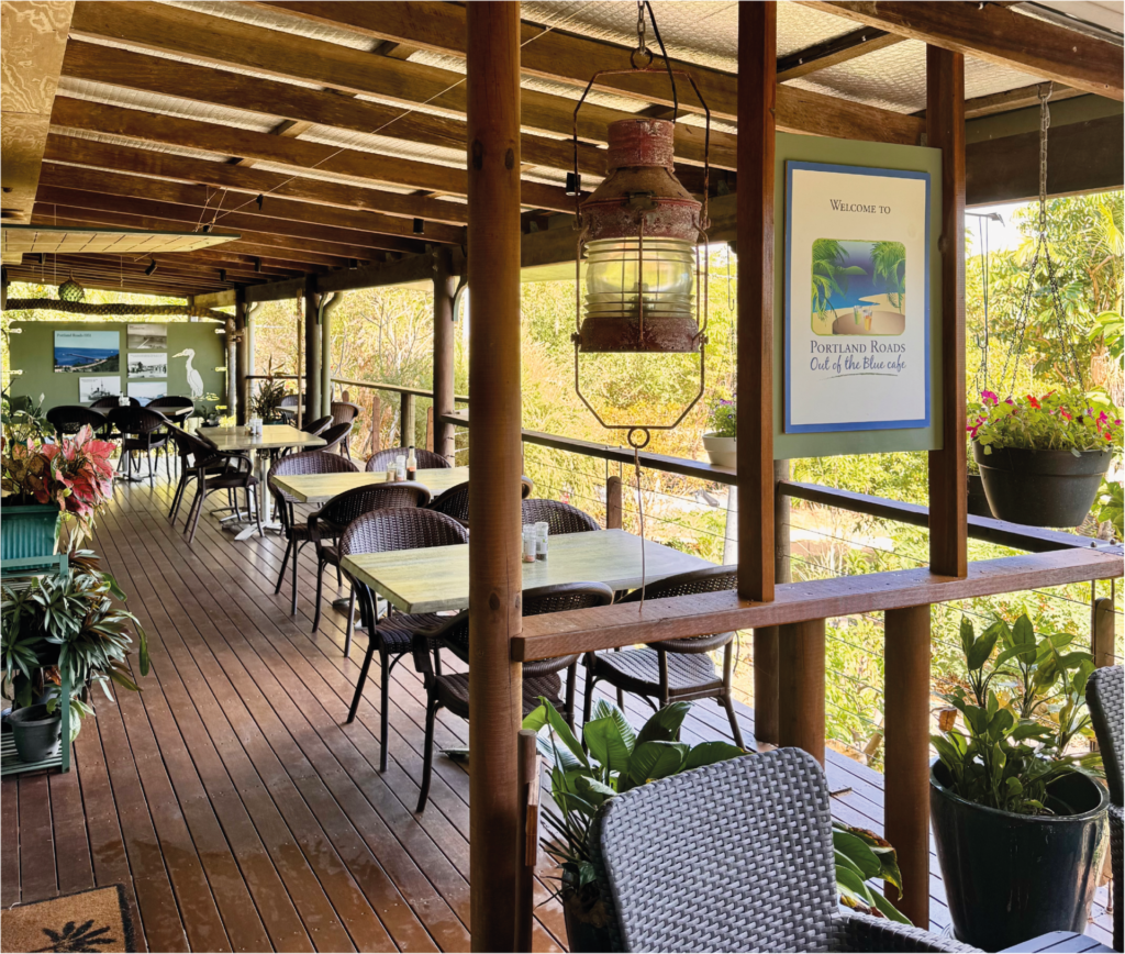 Terrasse of Out of the Blue Cafe